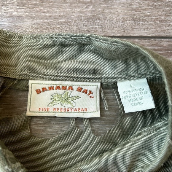 Vintage Banana Bay Resortwear Sheer Floral Pattern Button  Down Shirt - Picture 8 of 15